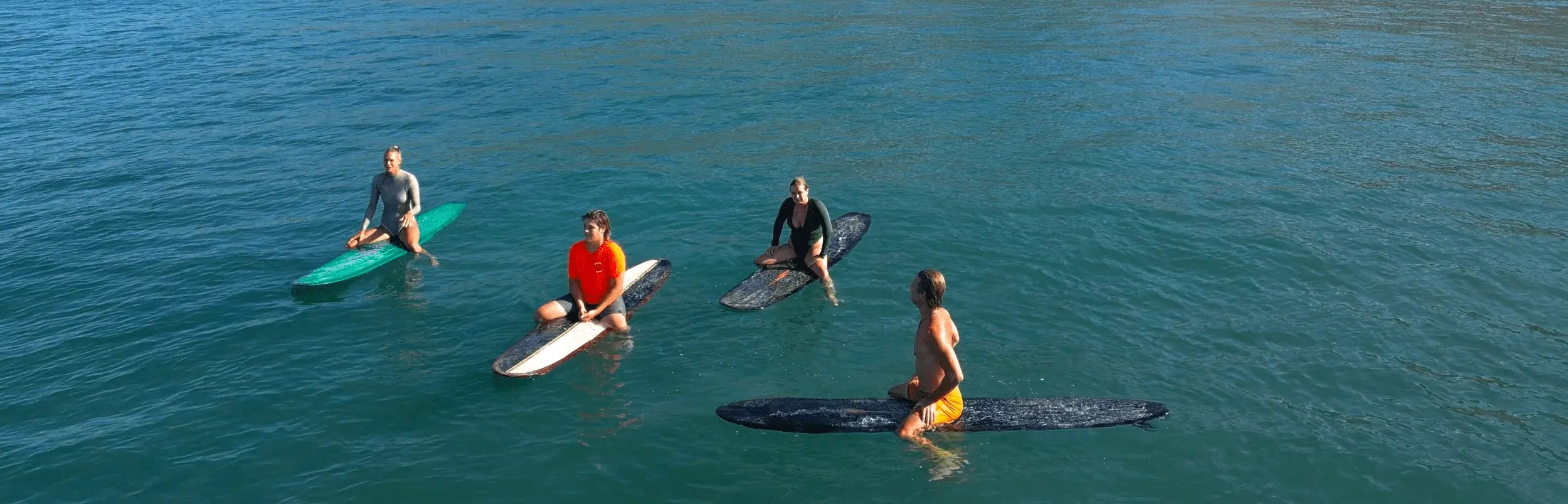 Group-Surf-Lesson-min